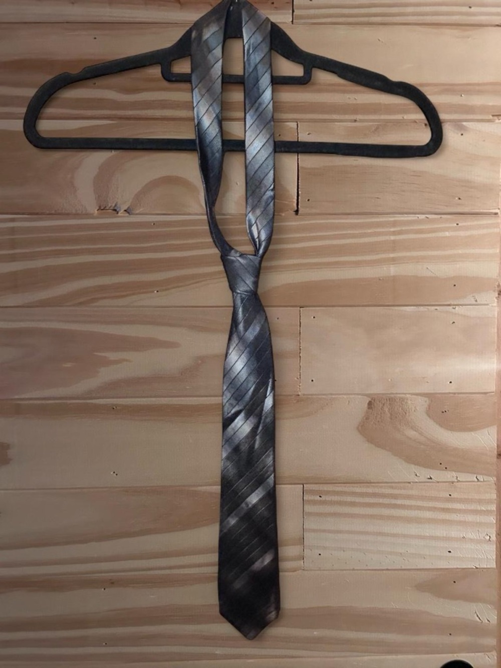 Arrow Black and grey striped tie - Picture 3 of 4